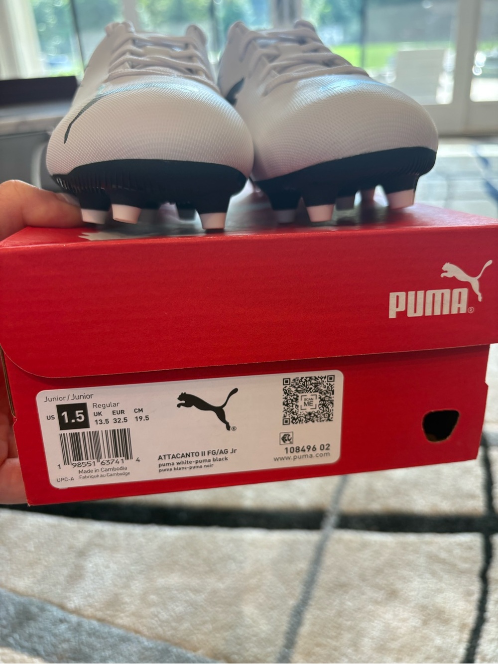 Puma Kids White and Black Soccer Cleats